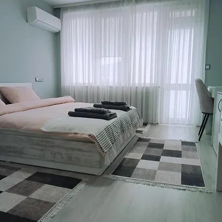 City Apartment Apartment